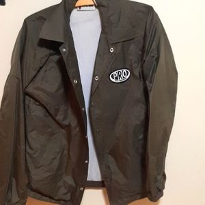 Pro skateboards jacket fits medium